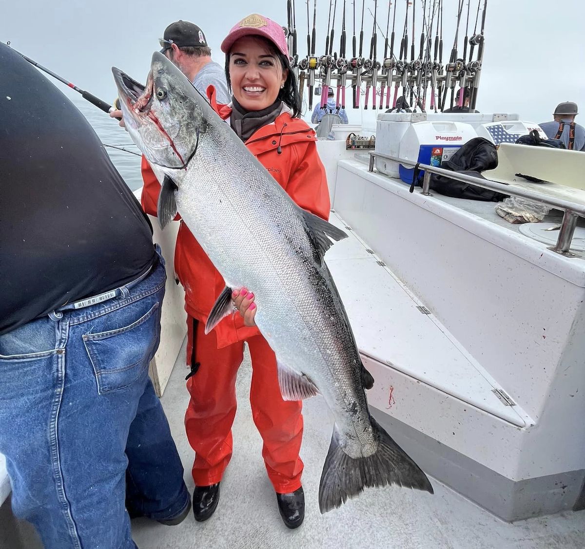 You are currently viewing Westport Salmon Season 2024: Dates, Limits & Westport Fishing Charters
