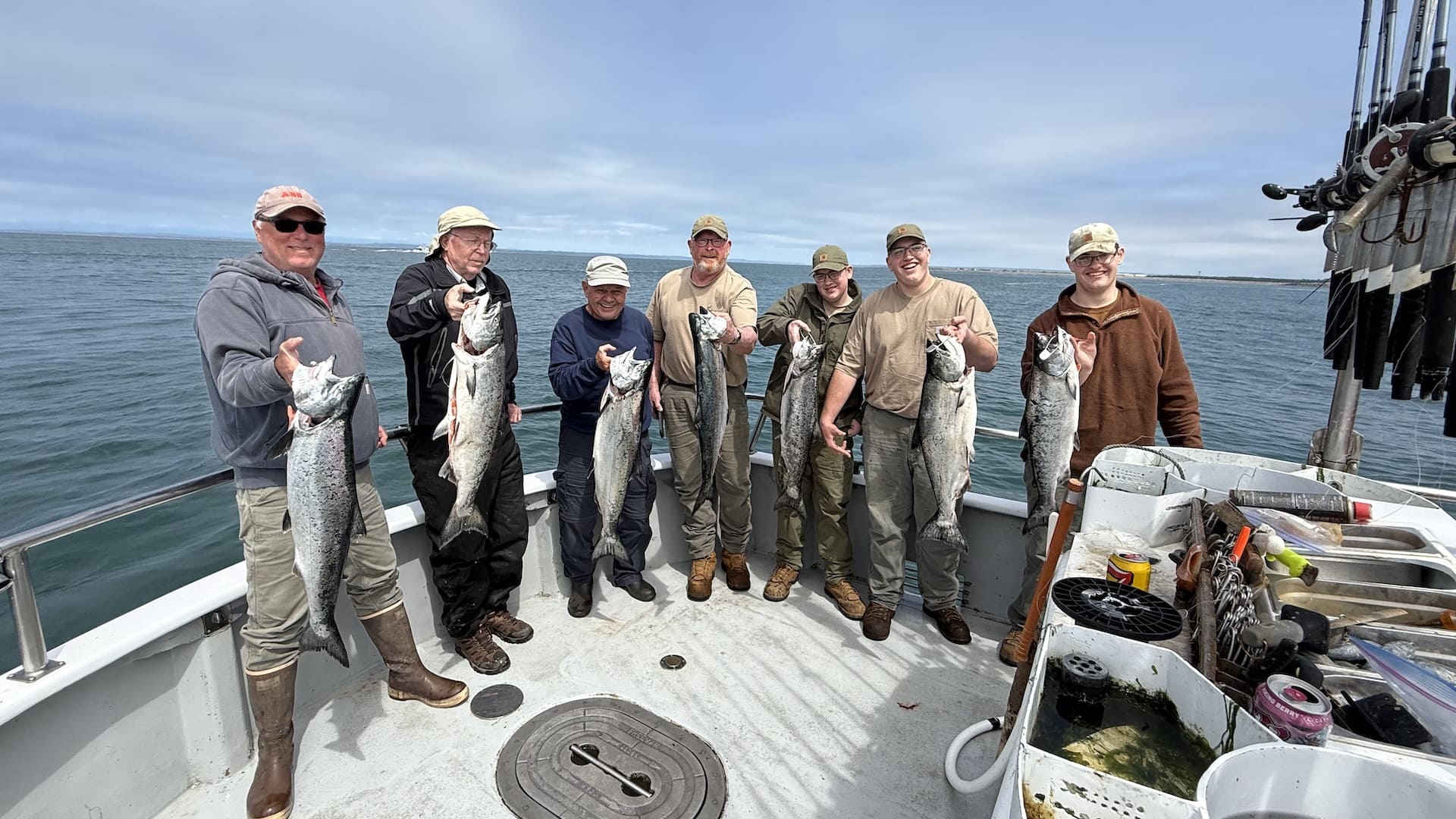 You are currently viewing Salmon Time! The Best Run in Ages is Here with Mutineer Charters!